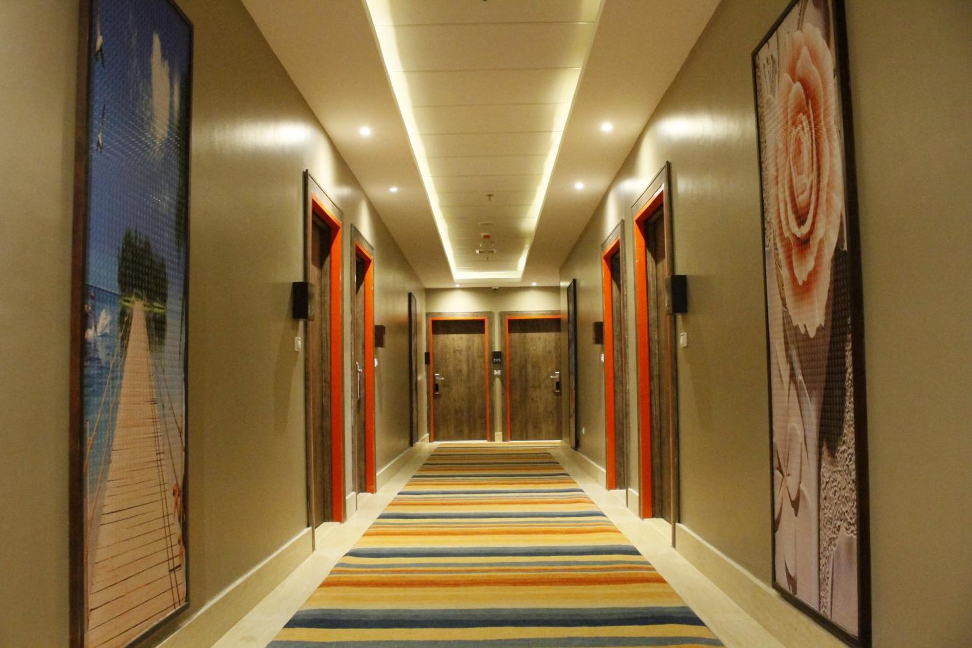 Marina Aqua Park Hotel Aswan Exterior foto